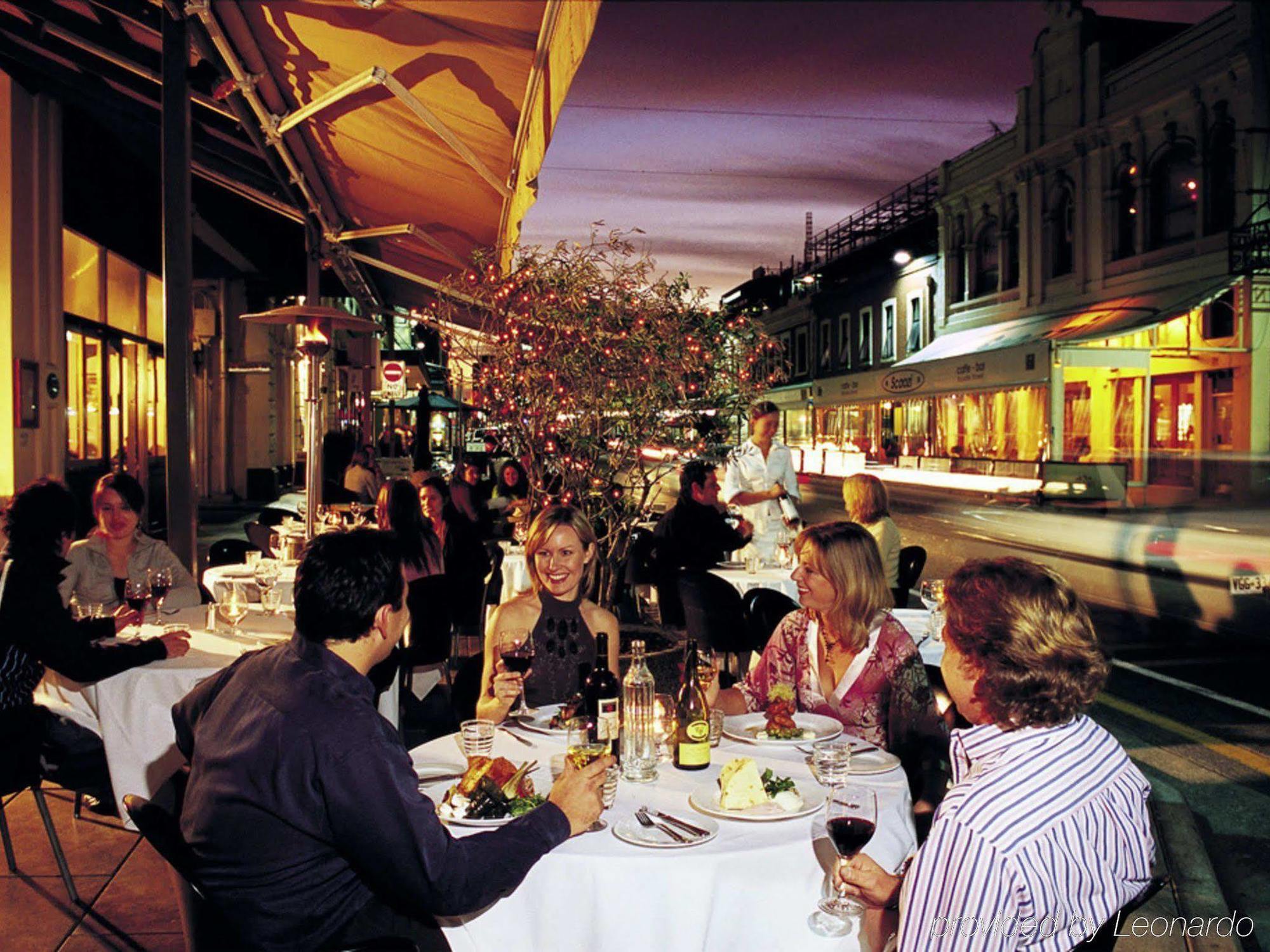 Ibis Styles Adelaide Grosvenor Hotel Exterior photo