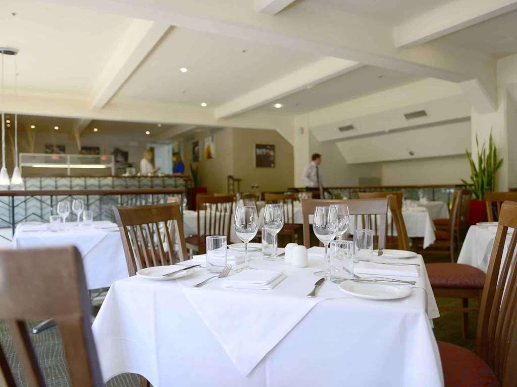 Ibis Styles Adelaide Grosvenor Hotel Restaurant photo